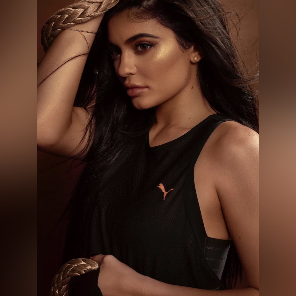 PUMA VELVET ROPE X KYLIE JENNER EXPLOSIVE LEOTARD
SIZE S BARRE YOGA DANCE